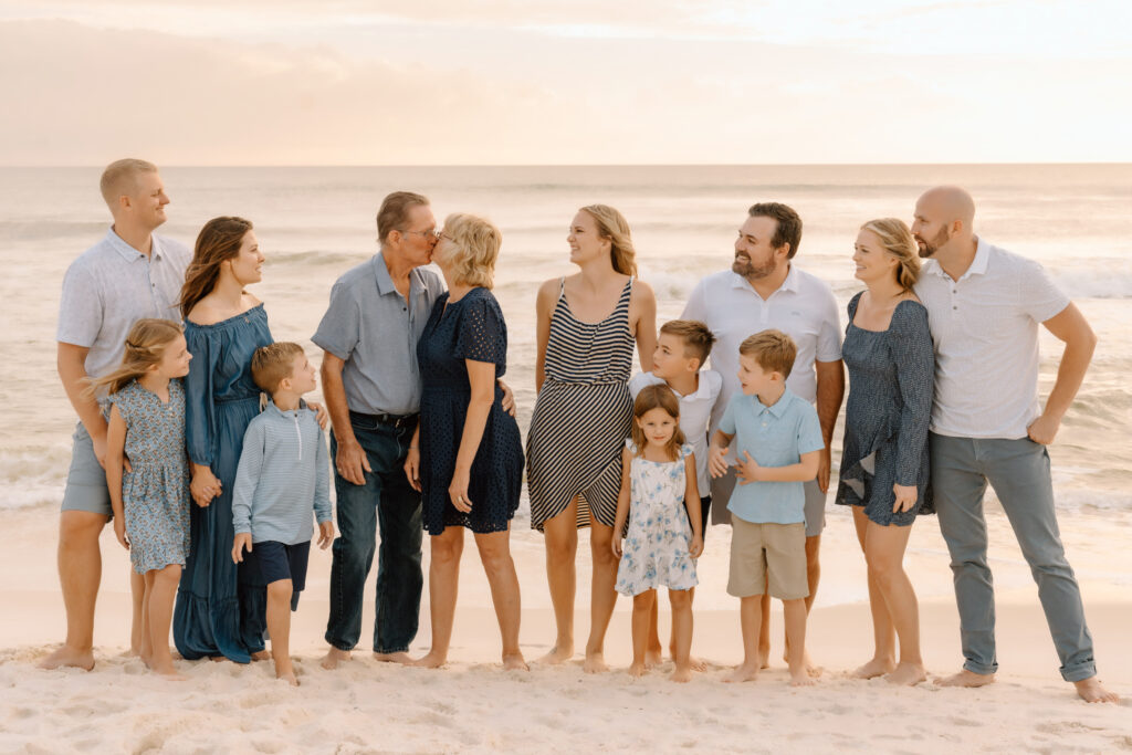 multi-generational family photoshoot